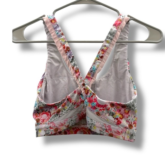 Lululemon Energy Bra Women's Size 8 Floral Print Spring Has Sprung Sports Bra - Picture 4 of 9